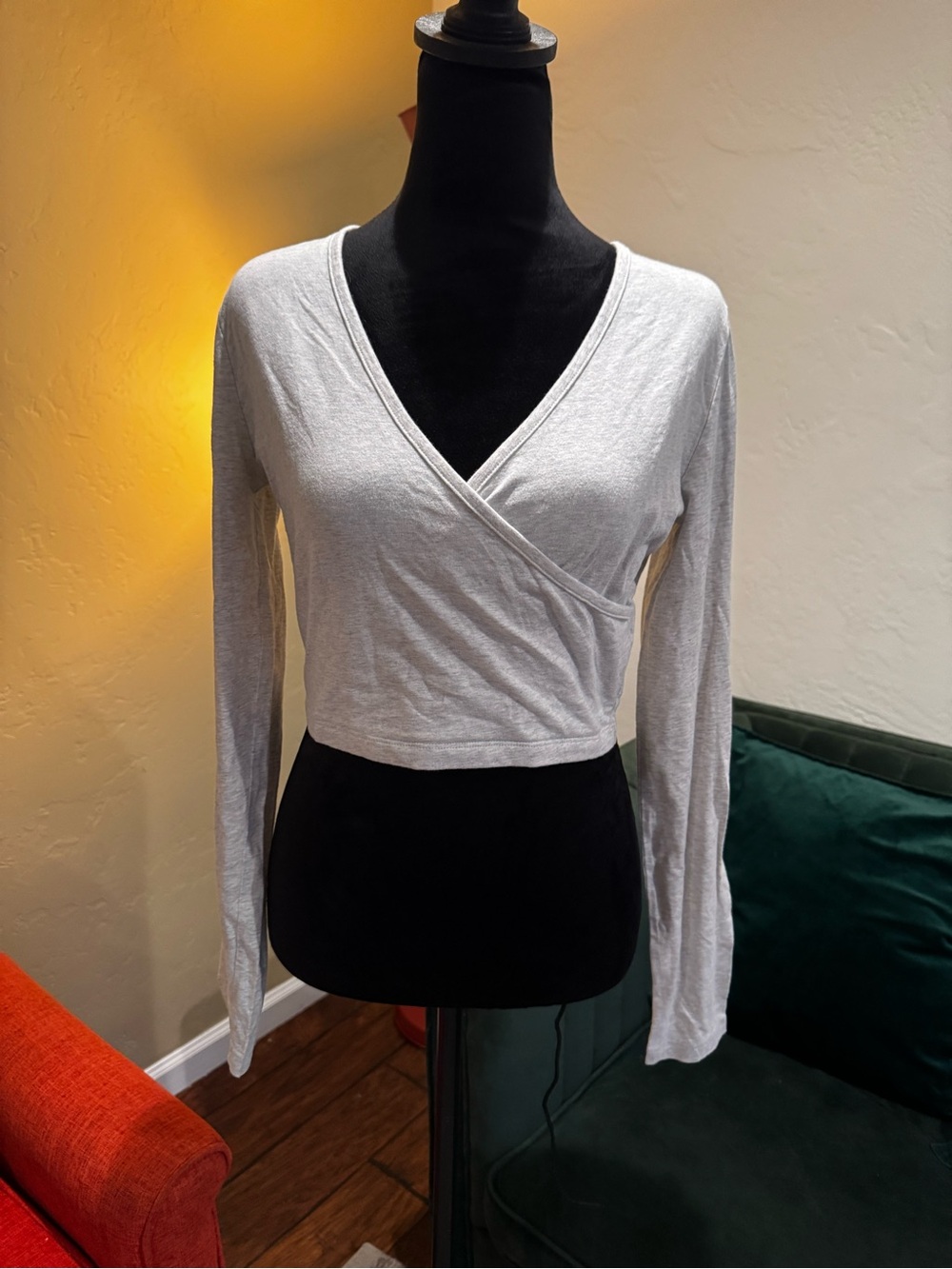 PINK Victoria's Secret Light Gray Wrap-Style Long Sleeve Crop Top